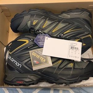 Brand new Salomon X Ultra 3 Mid GTX size 10